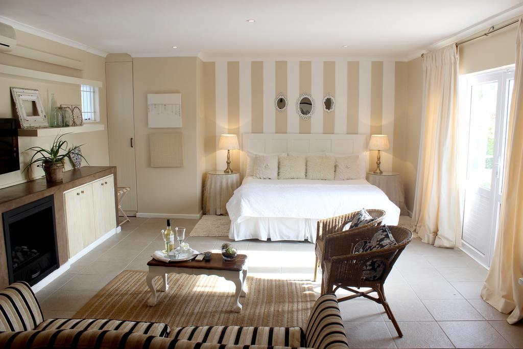 Oak Village B&B 斯泰伦博斯 客房 照片