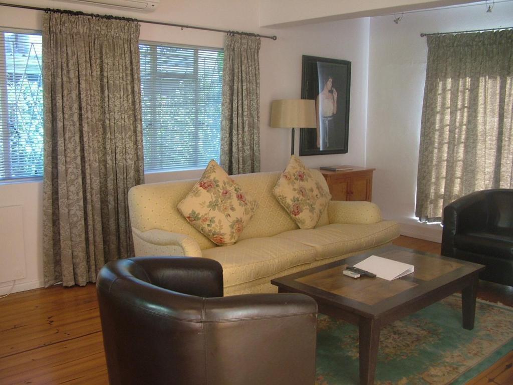 Oak Village B&B 斯泰伦博斯 客房 照片